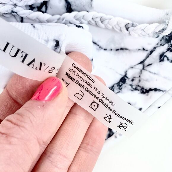 Zaful marbled bikini top with braided straps 4 - Picture 5 of 6